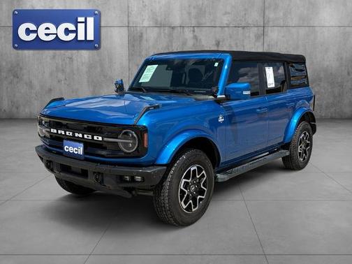 VELOCITY BLUE METALLIC 2022 Ford Bronco OUTER BANKS