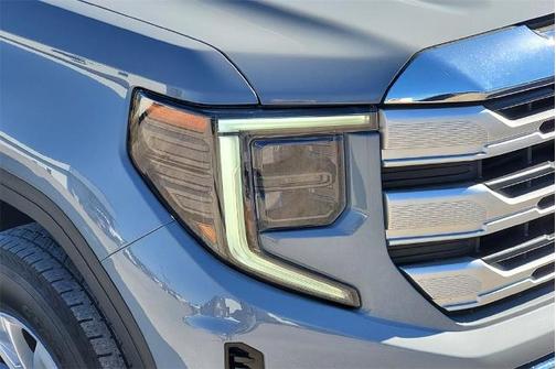 2024 GMC Sierra 1500 SLE