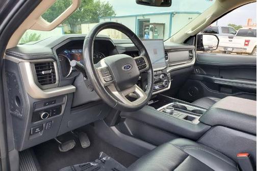 DARK MATTER PC 2024 Ford Expedition XLT