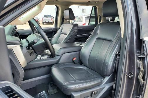 DARK MATTER PC 2024 Ford Expedition XLT