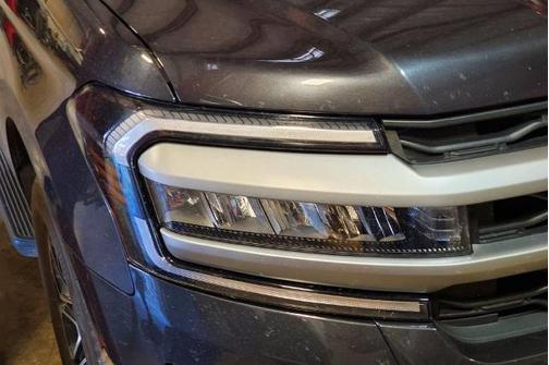 DARK MATTER PC 2024 Ford Expedition XLT