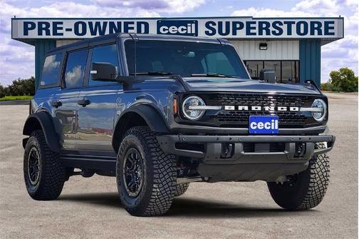 2024 Ford Bronco WILDTRAK