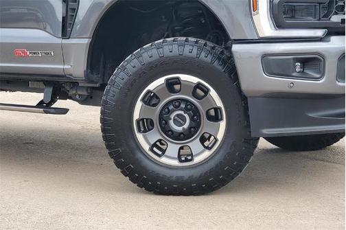 2024 Ford F-250 PLATINUM