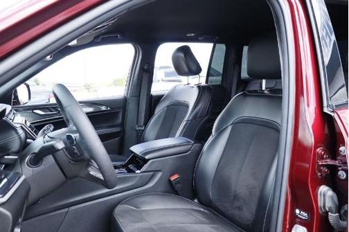 Velvet Red Pearlcoat 2023 Jeep Grand Cherokee LAREDO