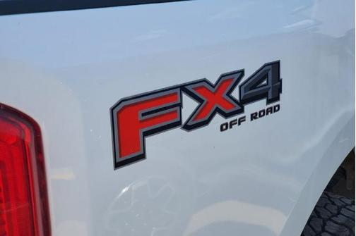 OXFORD WHITE 2024 Ford F-250 XL