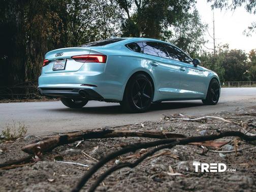 Photo 3 of 7 of 2018 Audi A5 2.0T Premium