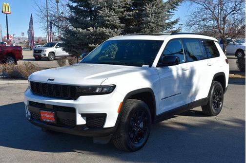 2025 Jeep Grand Cherokee L Laredo