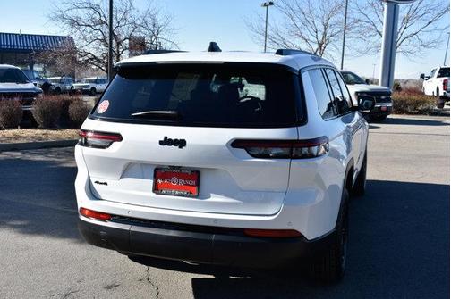 2025 Jeep Grand Cherokee L Laredo