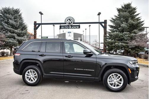 2025 Jeep Grand Cherokee Laredo X