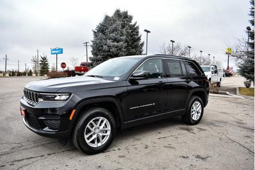 2025 Jeep Grand Cherokee Laredo X
