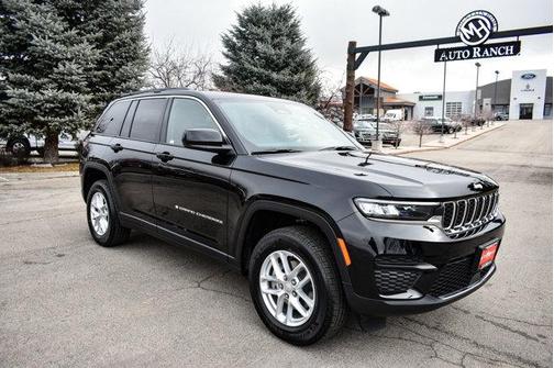 2025 Jeep Grand Cherokee Laredo X