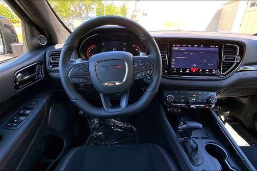 DB Black Crystal Clearcoat 2026 Dodge Durango GT Premium HEMI V8
