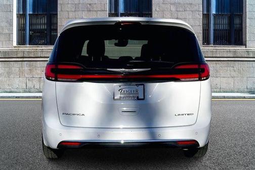 2024 Chrysler Pacifica Limited