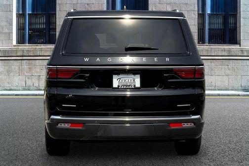 Diamond Black 2022 Jeep Wagoneer Series II
