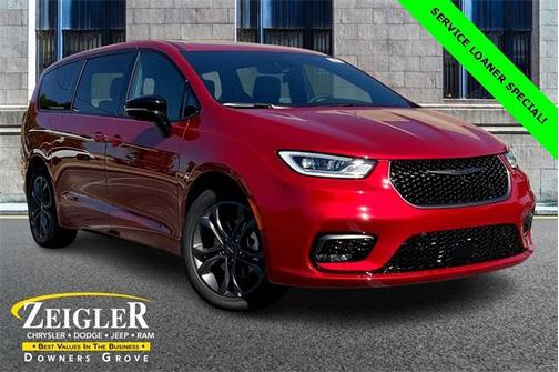 2026 Chrysler Pacifica Select