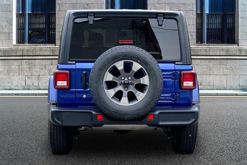 Ocean Blue Metallic 2018 Jeep Wrangler Unlimited Sahara