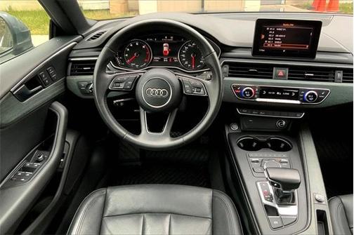 Photo 5 of 32 of 2018 Audi A5 2.0T Premium