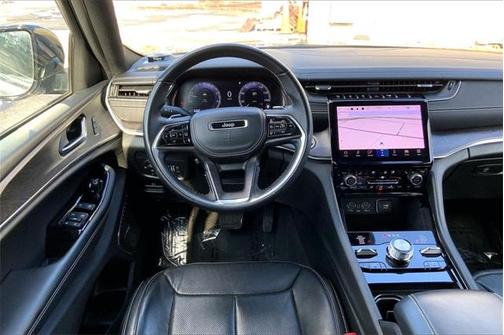 2022 Jeep Grand Cherokee Overland