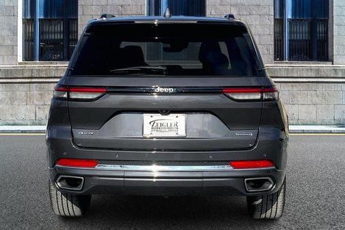 2022 Jeep Grand Cherokee Overland