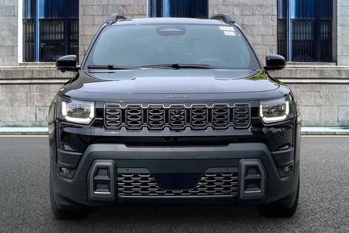 Diamond Black 2026 Jeep Cherokee Overland