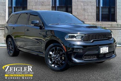DB Black Crystal Clearcoat 2023 Dodge Durango GT