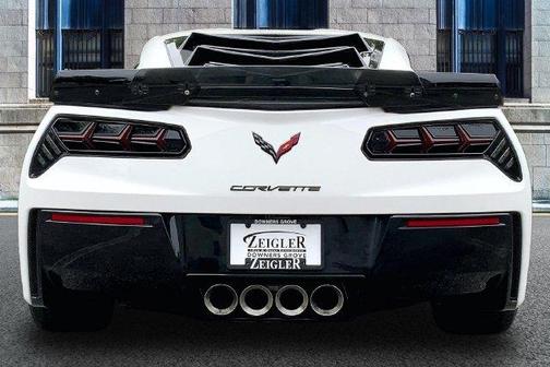 Arctic White 2016 Chevrolet Corvette Stingray Z51