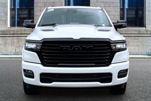Bright White Clearcoat 2026 RAM 1500 Laramie