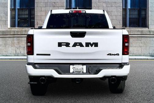 Bright White Clearcoat 2026 RAM 1500 Big Horn/Lone Star