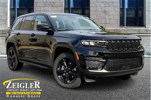 2025 Jeep Grand Cherokee Laredo