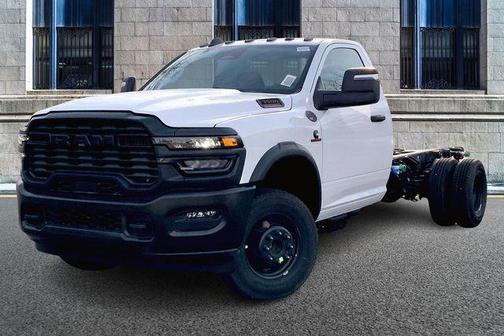2026 RAM 3500 Tradesman/Big Horn