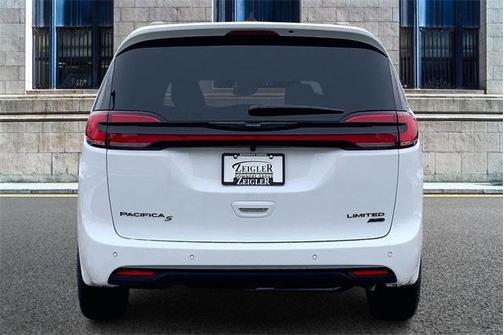 2026 Chrysler Pacifica Limited