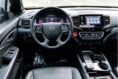 2022 Honda Pilot Black Edition