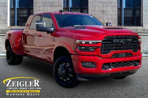 Molten Red Pearlcoat 2026 RAM 3500 Limited