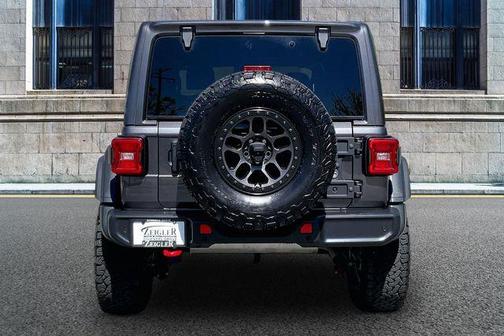 Granite Crystal Clearcoat Metallic 2022 Jeep Wrangler Unlimited Rubicon
