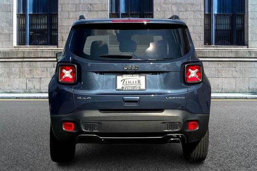 Slate Blue Pearlcoat 2022 Jeep Renegade Limited