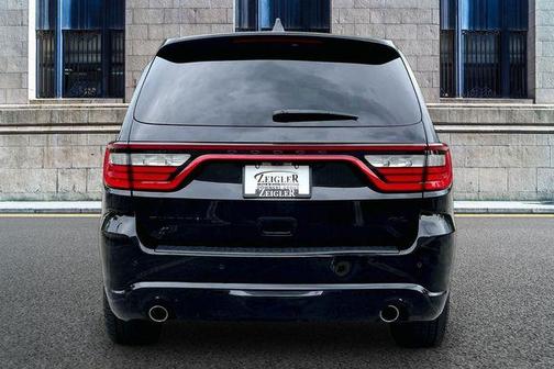 DB Black Crystal Clearcoat 2022 Dodge Durango R/T