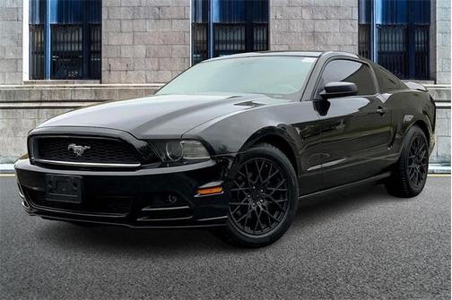 2014 Ford Mustang V6