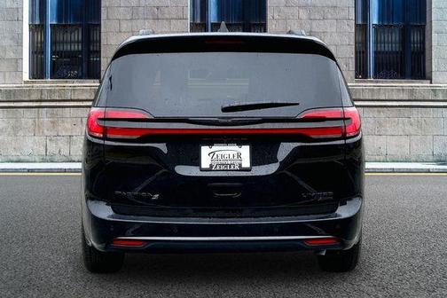 2026 Chrysler Pacifica Limited
