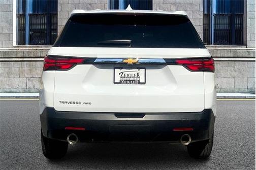 2022 Chevrolet Traverse LS