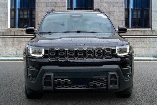 Diamond Black 2026 Jeep Cherokee LAREDO/LIMITED
