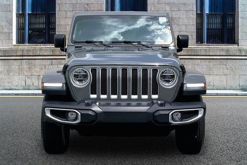 Sting Gray Clearcoat 2022 Jeep Wrangler Unlimited Sahara