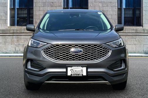 Gray Metallic 2024 Ford Edge SEL
