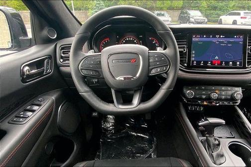 DB Black Crystal Clearcoat 2026 Dodge Durango GT Premium HEMI V8