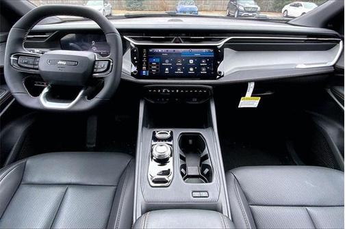 2026 Jeep Cherokee LAREDO/LIMITED