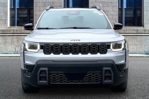 Silver Zynith Clearcoat 2026 Jeep Cherokee LAREDO/LIMITED