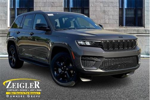 2025 Jeep Grand Cherokee Laredo