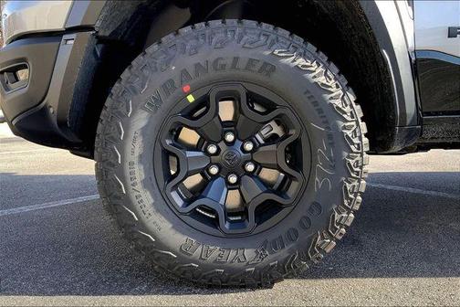 Silver Zynith 2026 RAM 1500 RHO