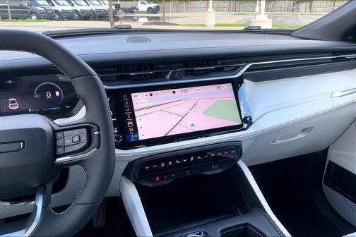 Sting Gray Clearcoat 2026 Jeep Cherokee Overland