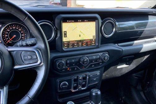 Black Clearcoat 2023 Jeep Wrangler Sahara