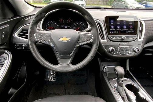 Sterling Gray Metallic 2024 Chevrolet Malibu LT